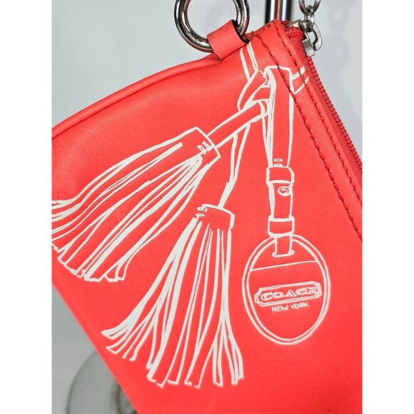 Coach Women's Peach Leather Wristlet With White Tassel Design Sz S 276 - Picture 2 of 9